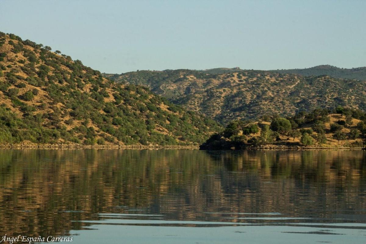 Alojamiento Rural Dehesa La Estancia อันดูคาร์ ภายนอก รูปภาพ