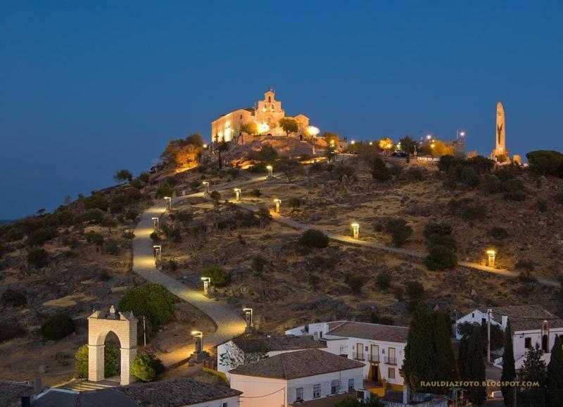 Alojamiento Rural Dehesa La Estancia อันดูคาร์ ภายนอก รูปภาพ
